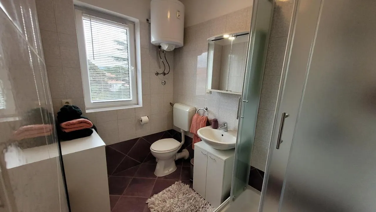 Lily Apartment Krk Town 0*,