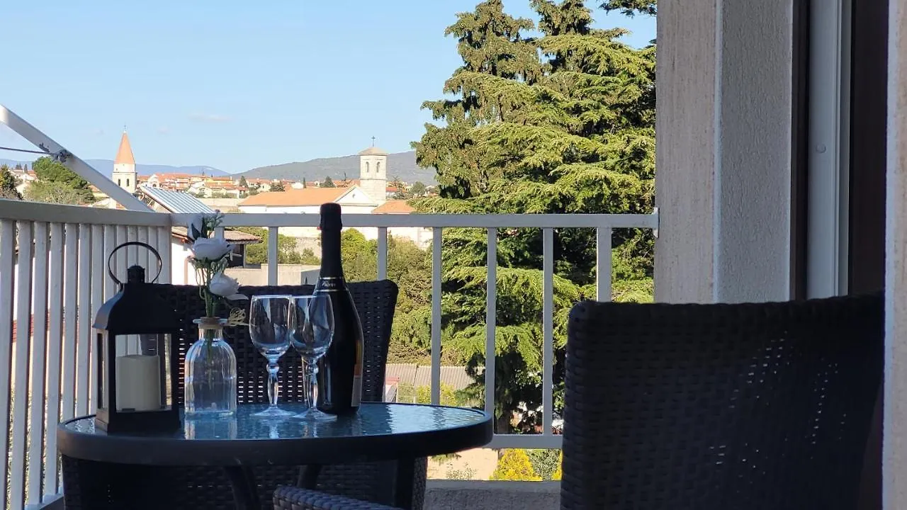 Lily Apartment Krk Town